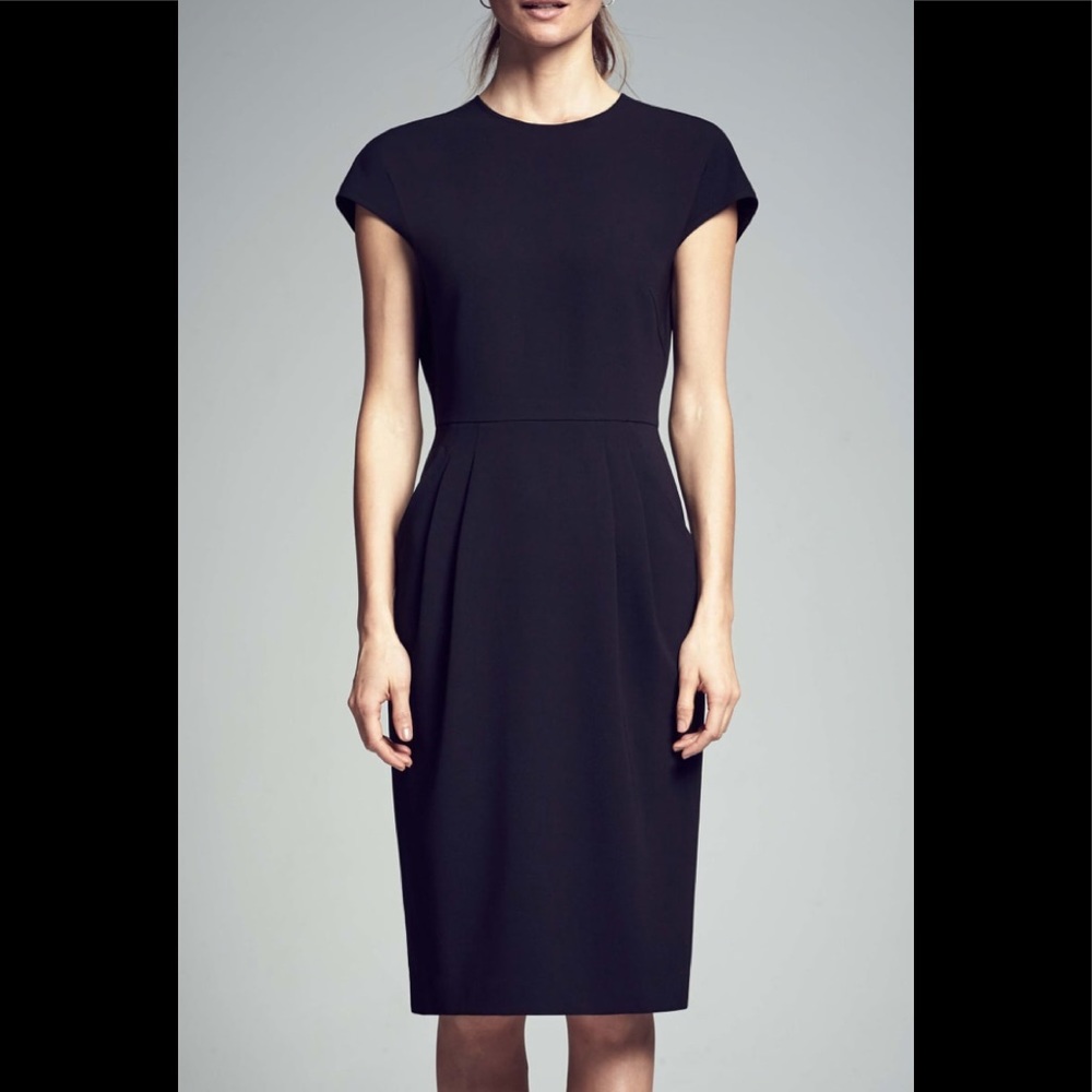 MM LaFleur size O Black Masha Dress